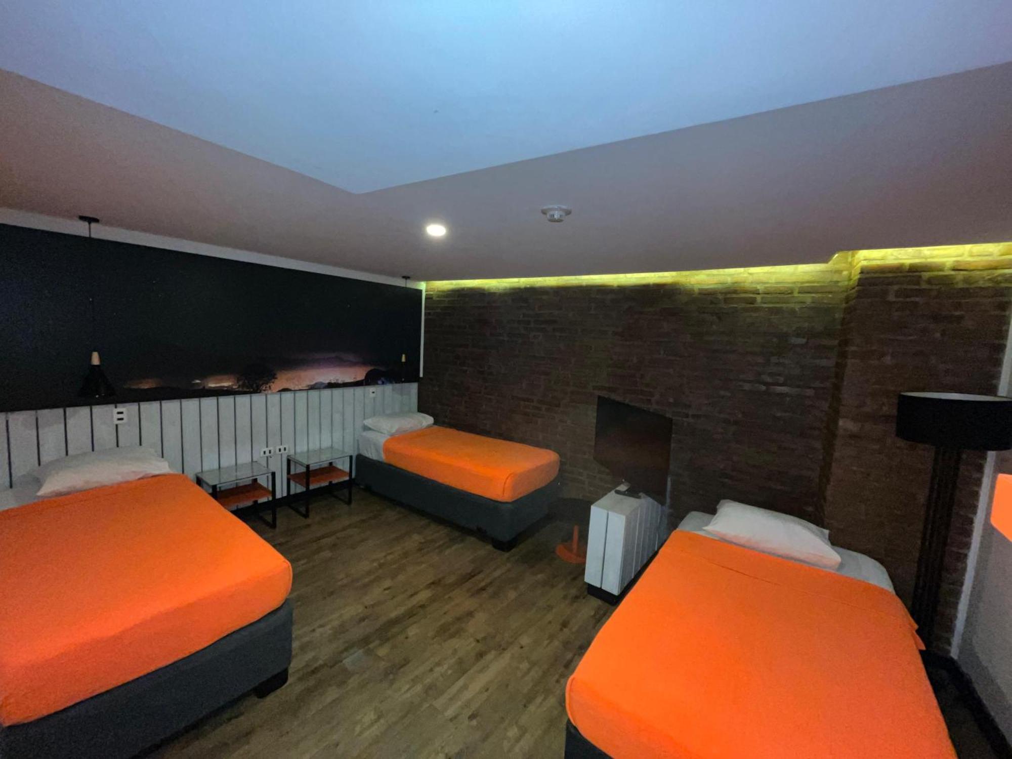 סנטיאגו Hostal Boutique Black Cat מראה חיצוני תמונה