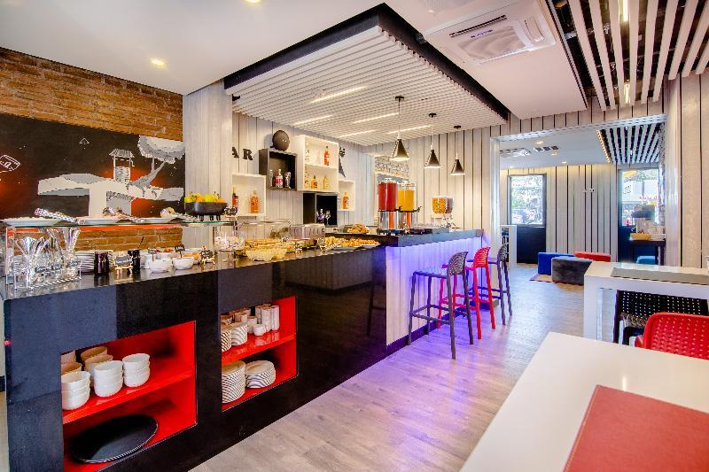 סנטיאגו Hostal Boutique Black Cat מראה חיצוני תמונה